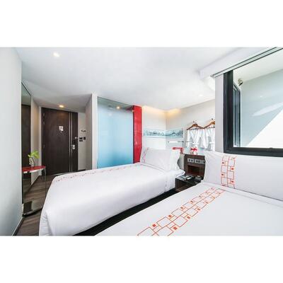 Vib by Best Western Hotel Furniture Guest Room Wardrobe Bed Base Headboard Chairs Sofa Liquidation Hotel Bedroom Furniture
