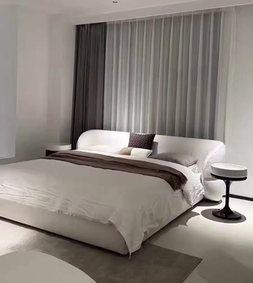 Factory Price One-stop Design Procurement Service Dealers Luxury Solid Wood Modern Hotel Bedroom Furniture Set Commercial Use