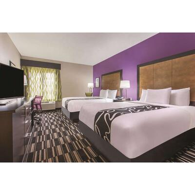 La Quinta Inn & Suites 3 Star Durable Hotel Room Furniture Renovation Executive King Queen Suites Modern Hotel Room Furniture