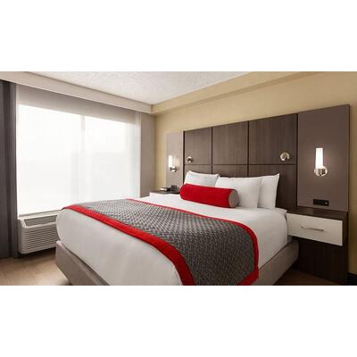 Ramada Inn Wholesale Custom Modern Hotel Bedroom Furniture MDF Wood Apartments Villas Standard Suite Hotel Furniture Supplier