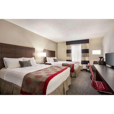 Ramada Inn Wholesale Custom Modern Hotel Bedroom Furniture MDF Wood Apartments Villas Standard Suite Hotel Furniture Supplier