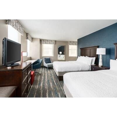 Factory Sale Hampton Inn Hilton Economy Hotel Room Furniture Accessible Boutique Casegoods Queen King Suites Hotel Bedroom Sets
