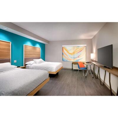 Tru by Hilton 2025 Stylish Hotel Room Furniture Hotel Single Bed Furniture king Size Metal Bed Frame Luxury Hotel Furniture