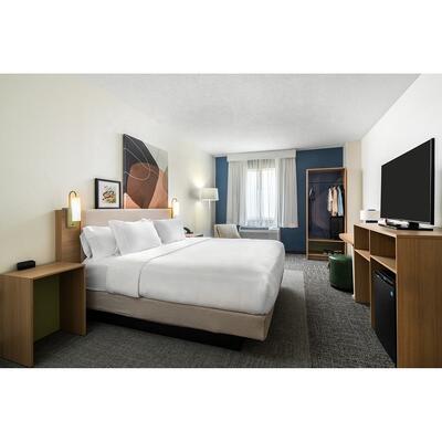 Spark Hilton 2025 Modern Design Hotel Bedroom Sets Premium Economy Guest Room Furniture with Soft Wooden Casegoods